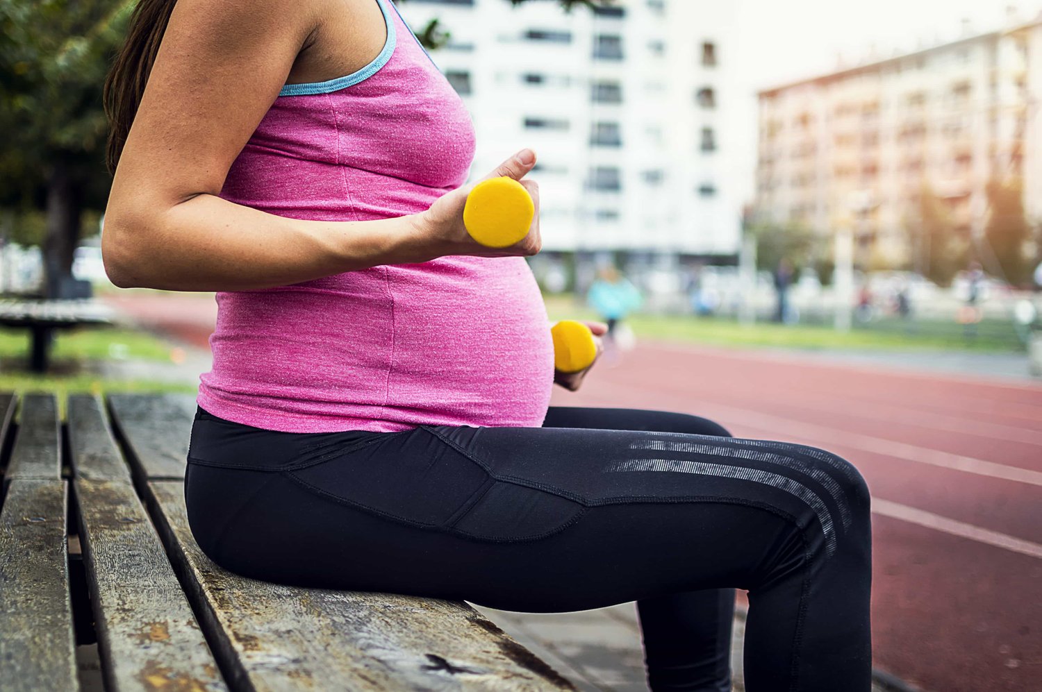 pregnant woman working out